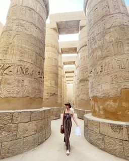 Nesrine Tafesh feet photo thumbnail