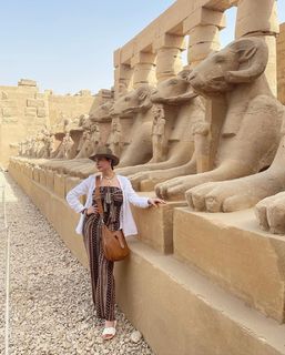 Nesrine Tafesh feet photo thumbnail