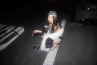 Nessa Barrett feet photo 10