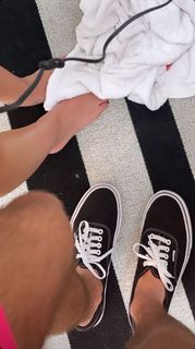 Nessa Barrett feet photo 3
