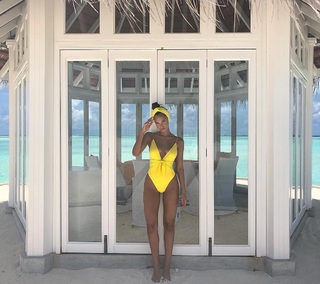 Neta Alchimister feet photo thumbnail