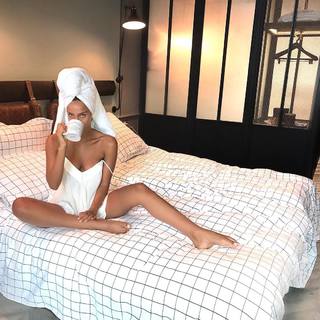 Neta Alchimister feet photo thumbnail
