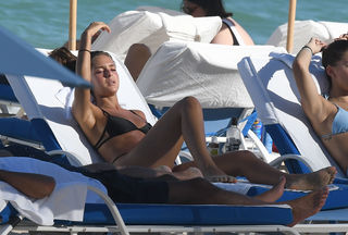 Neta Alchimister feet photo thumbnail