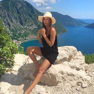 Neta Alchimister feet photo thumbnail