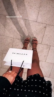 Neta Alchimister feet photo thumbnail