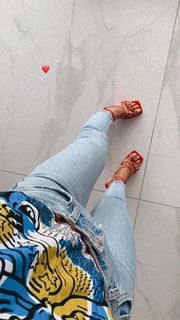 Neta Alchimister feet photo thumbnail