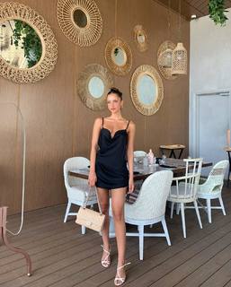 Neta Alchimister feet photo thumbnail