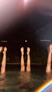 Neta Alchimister feet photo thumbnail