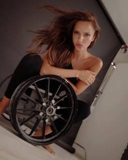 Neta Alchimister feet photo thumbnail