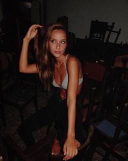 Neta Alchimister feet photo thumbnail