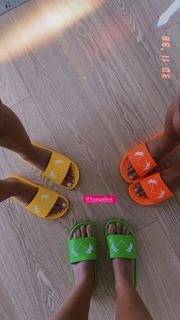 Neta Alchimister feet photo thumbnail
