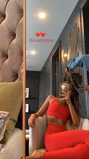 Neta Alchimister feet photo thumbnail