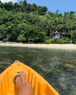 Neta Alchimister feet photo thumbnail