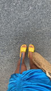 Neta Alchimister feet photo thumbnail