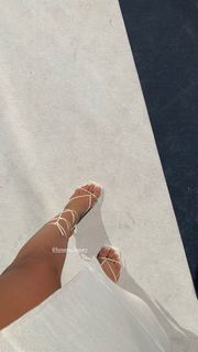 Neta Alchimister feet photo thumbnail