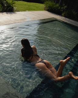 Neta Alchimister feet photo thumbnail