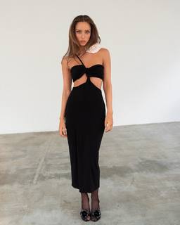 Neta Alchimister feet photo thumbnail