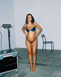 Neta Alchimister feet photo thumbnail
