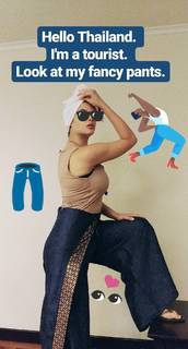 Neva Leoni feet photo 3