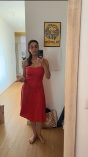 Neva Leoni feet photo 5
