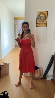 Neva Leoni feet photo 4