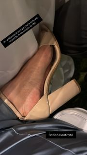 Neva Leoni feet photo 10