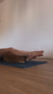 Neva Leoni feet photo 5