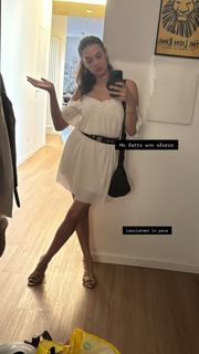 Neva Leoni feet photo 1