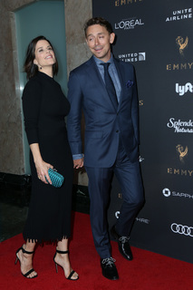 Neve Campbell feet photo thumbnail