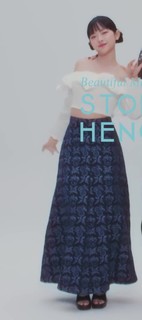 Ngoc Han Pham feet photo thumbnail