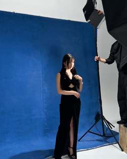 Ngoc Han Pham feet photo thumbnail