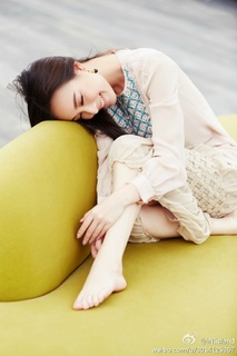 Ni Ni feet photo 10