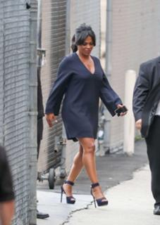 Nia Long feet photo thumbnail