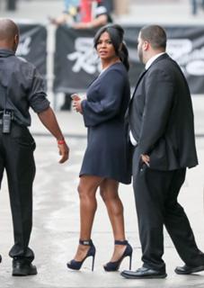 Nia Long feet photo thumbnail