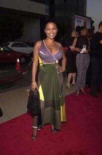 Nia Long feet photo thumbnail