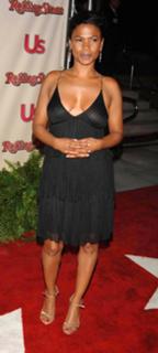 Nia Long feet photo thumbnail
