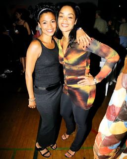 Nia Long feet photo thumbnail