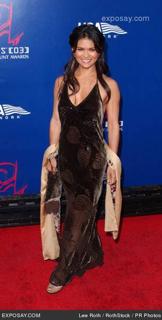 Nia Peeples feet photo thumbnail