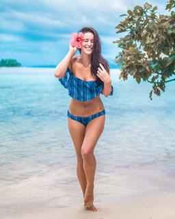 Nia Sanchez feet photo 18