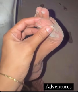 Nia Sharma feet photo thumbnail