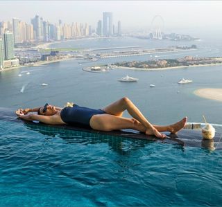 Nia Sharma feet photo thumbnail