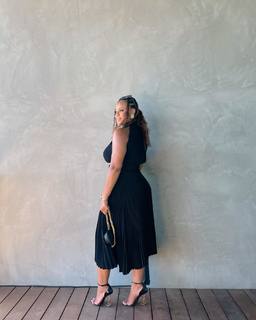 Nia Sioux feet photo 13