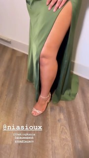 Nia Sioux feet photo 20