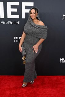 Nia Sioux feet photo 20