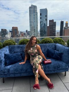 Nia Sioux feet photo 16