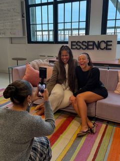 Nia Sioux feet photo 10