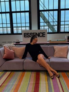 Nia Sioux feet photo 9