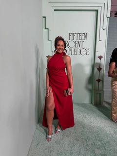 Nia Sioux feet photo 7