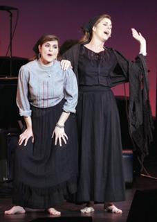 Nia Vardalos feet photo 2