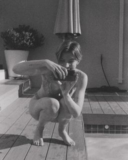 Niamh Adkins feet photo 18